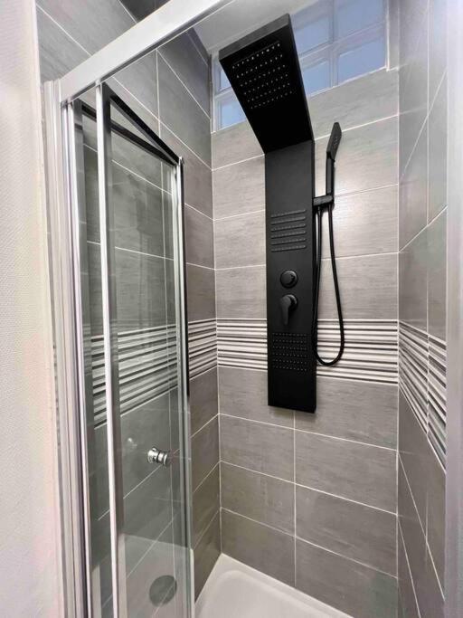 Appartement Renove / 7Prsn / Proche Gare Viotte Besançon Buitenkant foto
