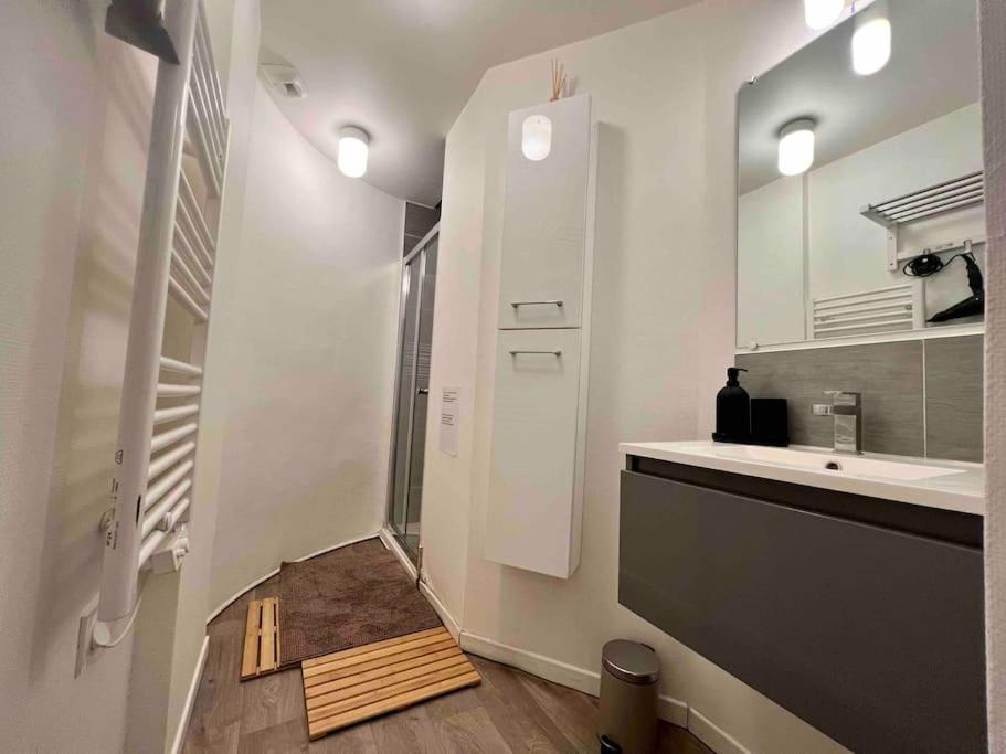Appartement Renove / 7Prsn / Proche Gare Viotte Besançon Buitenkant foto